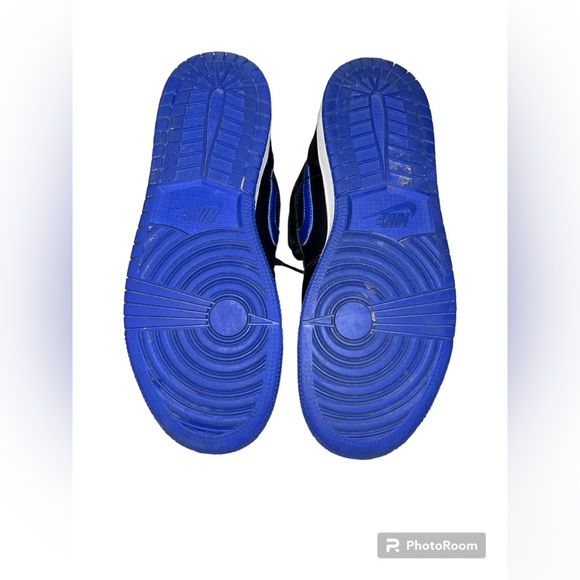 ⛹🏾‍♂️ VGUC Air Jordan 1 Mid GS Black Hyper Royal ‘19 - Size 7Y - Picture 5 of 10